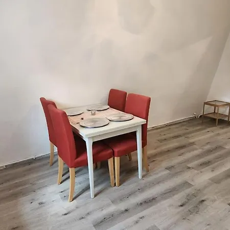 Apartment Tor - Charmante 2 *
